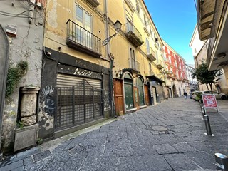 Appartamento in Vendita a Aversa, 130'000€, 210 m²