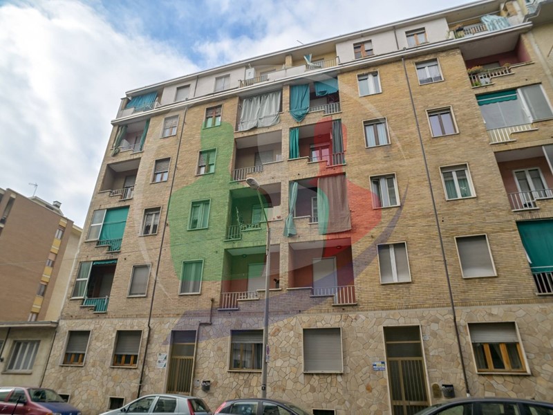 Quadrilocale in Vendita a Torino, zona Madonna Campagna, 157'000€, 120 m²