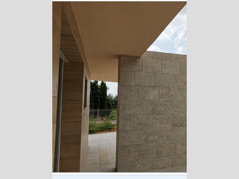 Villetta a schiera in Vendita a Colle di Val D'Elsa, zona Le Grazie, 415'000&euro;, 127 m²