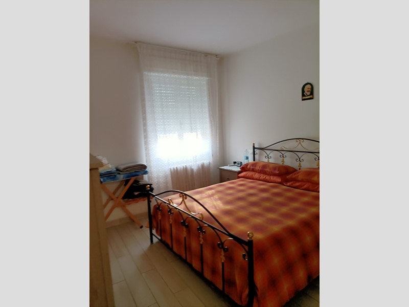 Casa Semi Indipendente in Vendita a Pieve Porto Morone, 100'000€, 80 m²