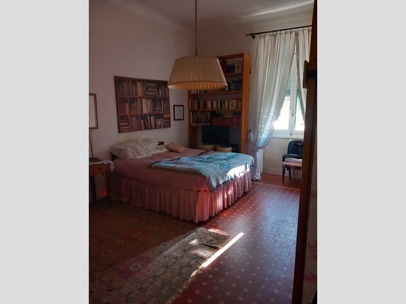 Appartamento in Vendita a Sarzana, 300'000€, 130 m²