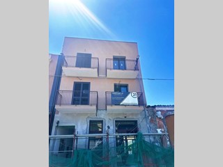 Appartamento in Vendita a Mascalucia, zona Centro, 208'000€, 140 m²