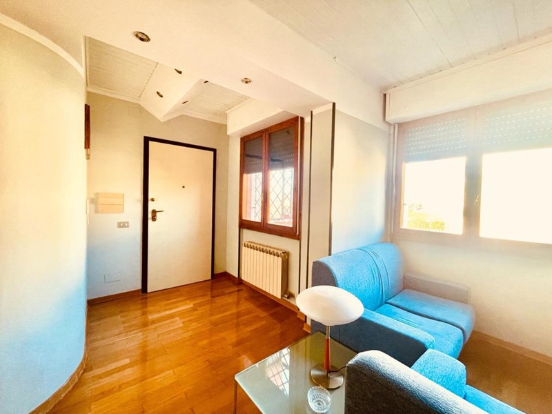 Appartamento in Vendita a Sarzana, zona OLMO, 159'000€, 90 m²