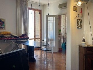 Villa bifamiliare in Vendita a Empoli, zona Fontanella, 225'000€, 170 m², con Box