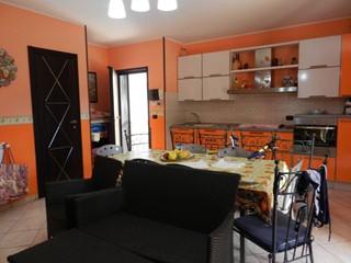 Villa in Vendita a Santa Maria del Cedro, 190'000€, 80 m²