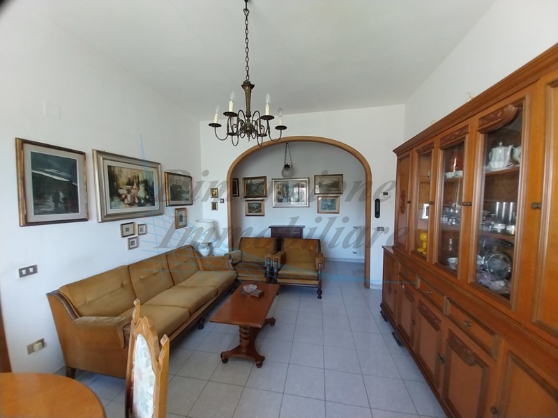 Appartamento in Vendita a Rosignano Marittimo, zona Vada, 168'000€, 86 m²
