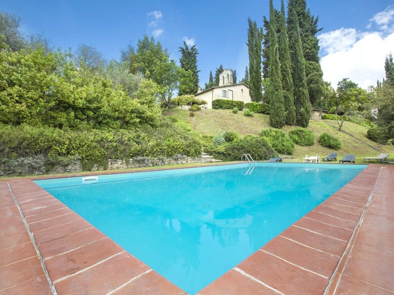 Villa in Vendita a Siena, 1'500'000€, 487 m²