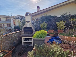 Attico in Vendita a Carmignano, zona Comeana, 315'000€, 100 m²