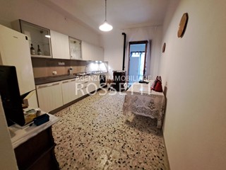 Casa Indipendente in Vendita a Empoli, zona Marcignana, 98'000€, 80 m², arredato