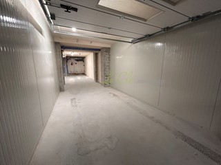 Box in Vendita a Courmayeur, 108'000€, 32 m², con Box