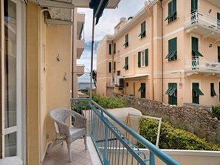 Quadrilocale in Affitto a Alassio, 1'000€, 80 m², arredato