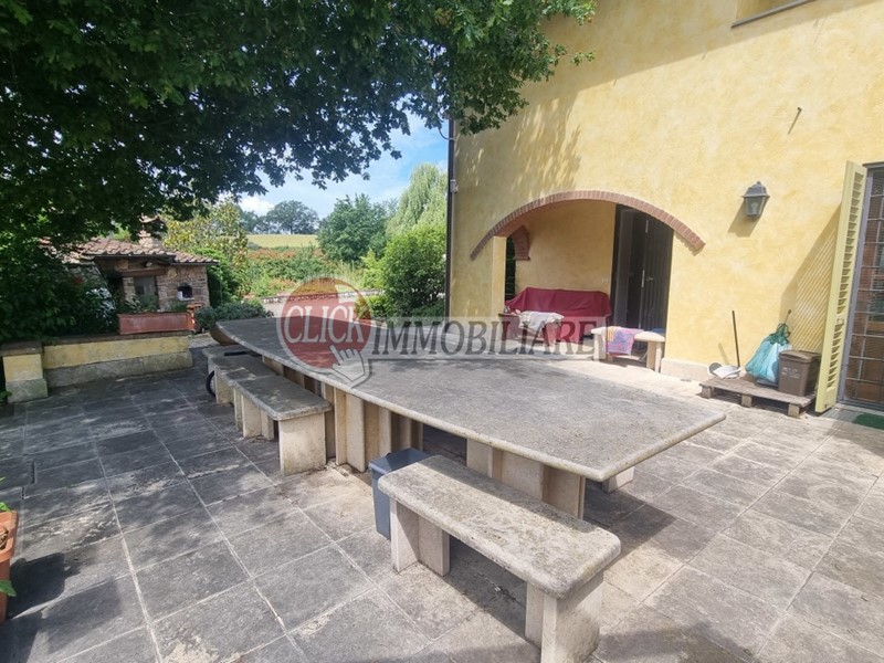 Casa Indipendente in Vendita a Scarperia e San Piero, zona Scarperia, 370'000€, 160 m²