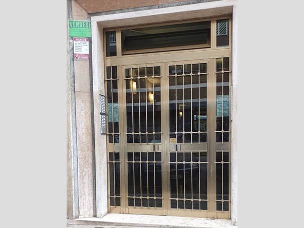 Appartamento in Vendita a Roma, zona garbatella, 540'000€, 135 m²