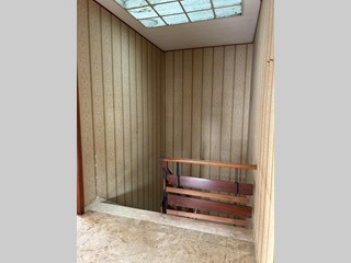 Casa Indipendente in Vendita a Empoli, zona Cortenuova, 450'000€, 220 m², con Box