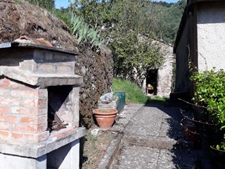 Casa Indipendente in Vendita a Ameglia, 140'000&euro;, 86 m²