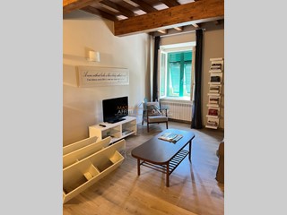 Appartamento in Affitto a Massa, 1'500€, 100 m², arredato