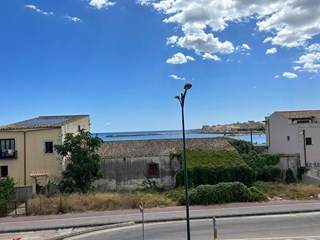 Trilocale in Vendita a Siracusa, zona borgata, 120'000&euro;