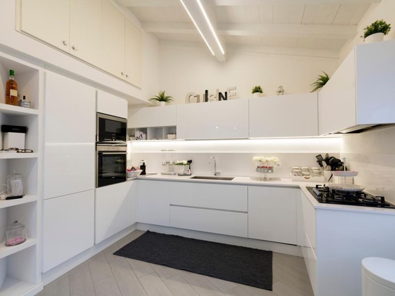 Quadrilocale in Vendita a Massa, 299'000€, 100 m², arredato