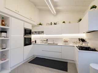 Quadrilocale in Vendita a Massa, 299'000€, 100 m², arredato