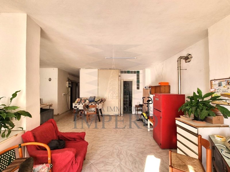 Casa Indipendente in Vendita a Bordighera, 1'200'000€, 274 m²