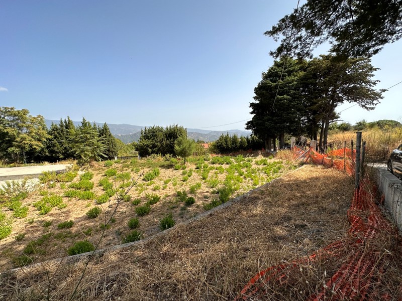 Terreno edificabile in Vendita a Catanzaro, zona S. Elia, 60'000&euro;, 2000 m²