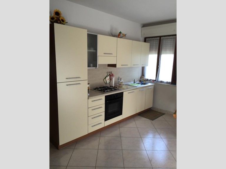 Appartamento in Vendita a Pedaso, 190'000€, 100 m², con Box