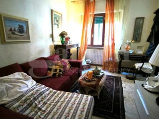 Villa in Vendita a Follonica, 450'000€, 178 m²