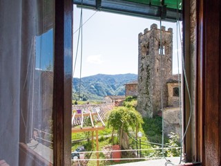 Casa Indipendente in Vendita a Borgo a Mozzano, zona Oneta, 118'000&euro;, 130 m²