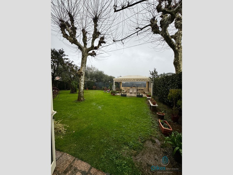 Appartamento in Affitto a Pietrasanta, 5'000€, 120 m², arredato