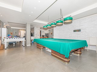 Villa in Vendita a Givoletto, 399'000€, 290 m²