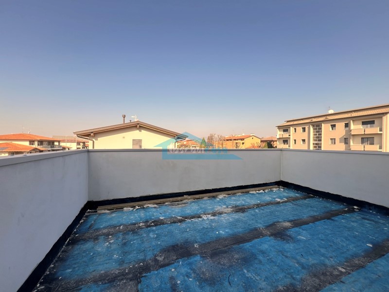 Trilocale in Vendita a Erbusco, 295'000€, 121 m², con Box