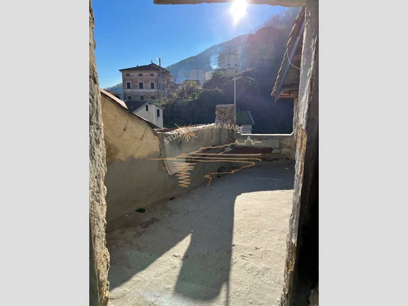 Appartamento in Vendita a Ceriana, 29'000€, 85 m²