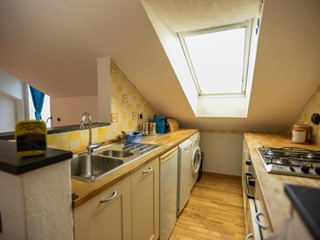 Trilocale in Affitto a Sestri Levante, zona centro, 1'600&euro;, 40 m², arredato, con Box