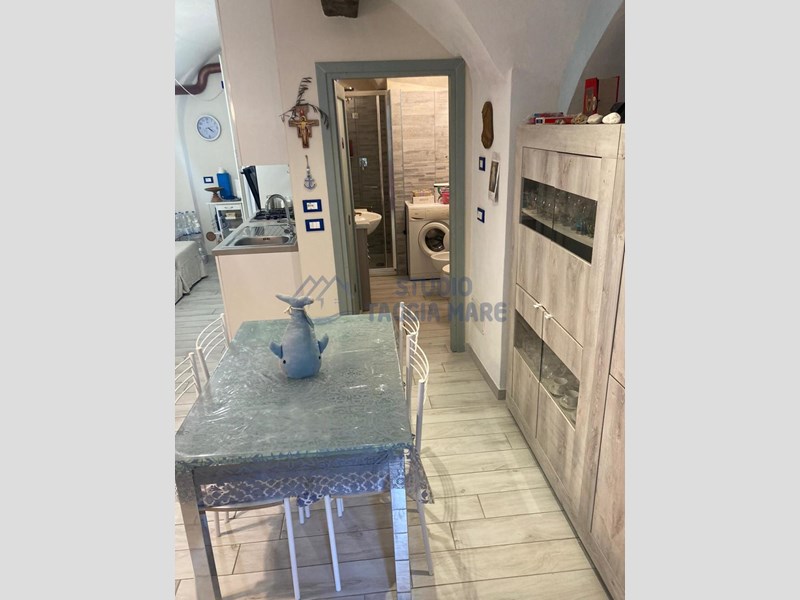 Monolocale in Vendita a Cipressa, 90'000€, 30 m², arredato