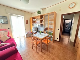 Trilocale in Vendita a Luni, zona Luni Mare, 155'000€, 70 m²