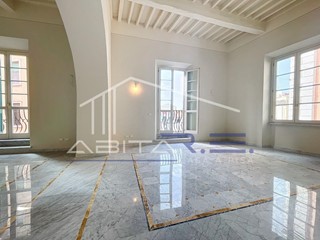 Appartamento in Vendita a Pisa, 790'000€, 209 m²