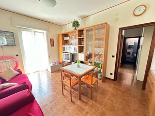 Trilocale in Vendita a Luni, zona Luni Mare, 155'000€, 70 m²