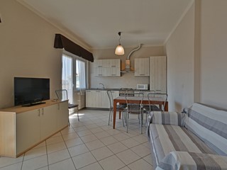 Bilocale in Vendita a San Bartolomeo al Mare, 350'000€, 65 m², arredato