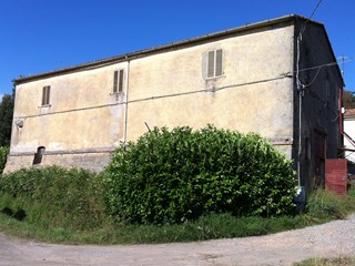 Rustico in Vendita a Sorano, zona S.QUIRICO, 65'000€, 200 m²