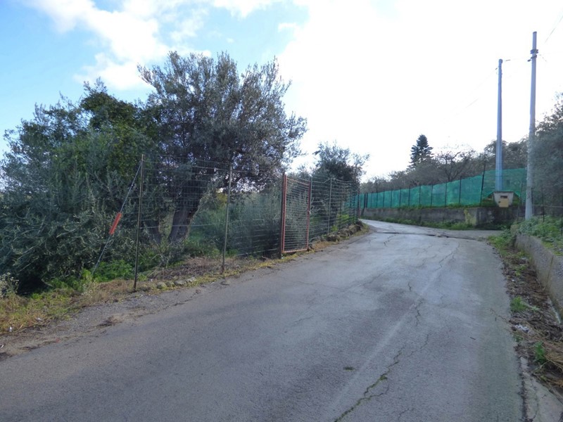 Terreno agricolo in Vendita a Bagheria, 25'000€, 2551 m²