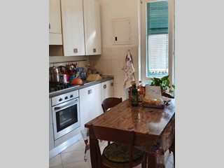 Trilocale in Vendita a La Spezia, zona EST, 89'000€, 55 m²