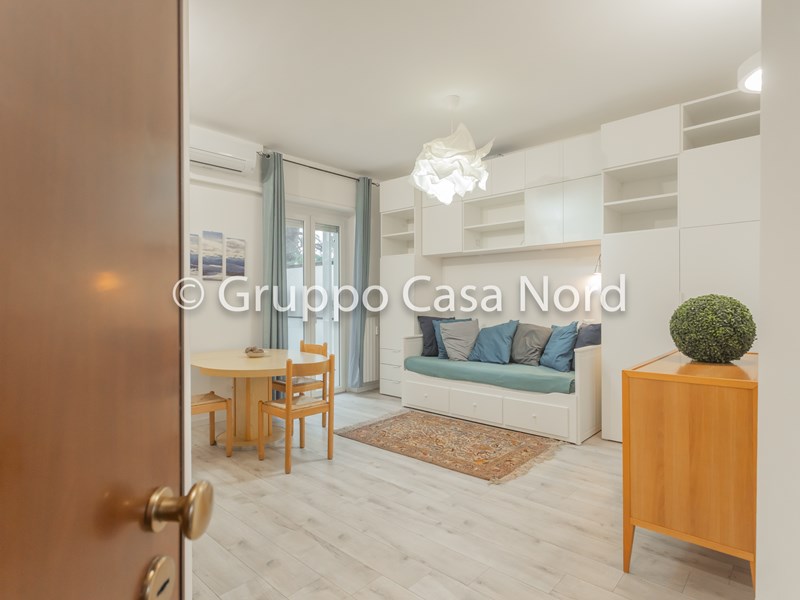 Monolocale in Vendita a Cernusco sul Naviglio, zona residenziale, 145'000€, 44 m², arredato