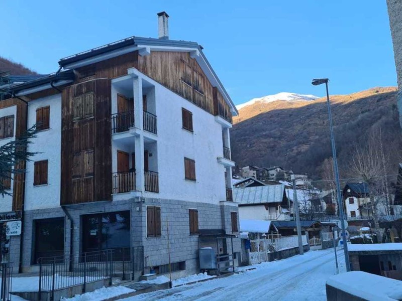 Bilocale in Vendita a Limone Piemonte, 95'000€, 40 m², con Box