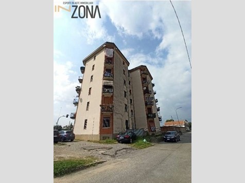 Trilocale in Vendita a Cornate d'Adda, 53'250€, 85 m²
