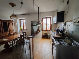 Appartamento in Vendita a Massa, 145'000€, 110 m²
