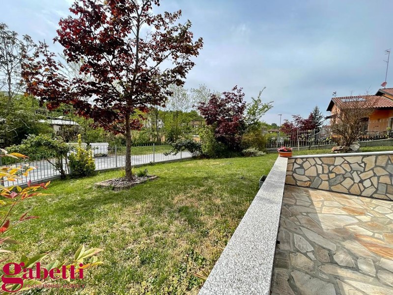 Casa Indipendente in Vendita a Pocapaglia, 290'000€, 130 m²