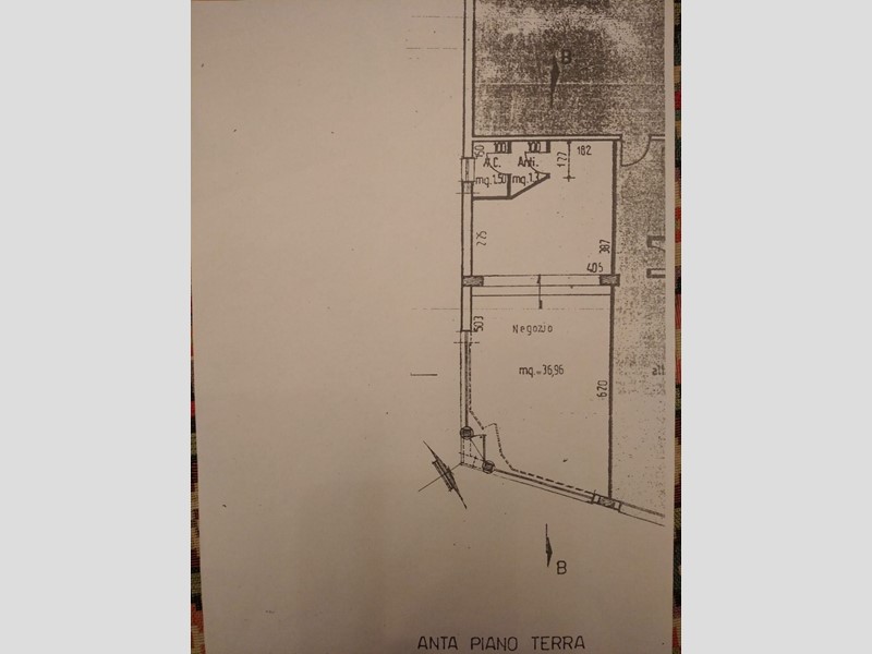 Attività commerciale in Affitto a Bellaria Igea Marina, 1'750€, 50 m²