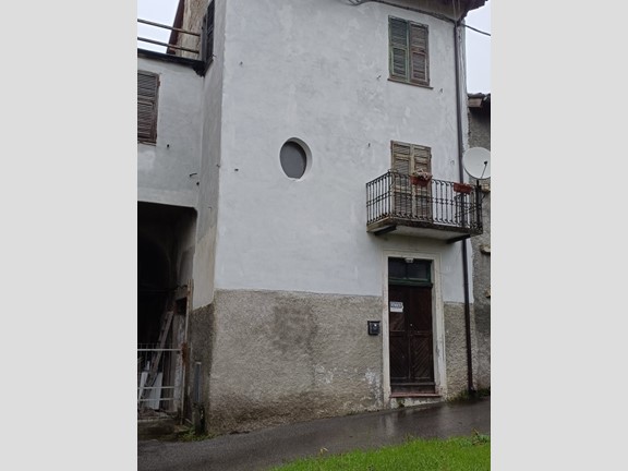 Casa Indipendente in Vendita a Parodi Ligure, 50'000€, 100 m²