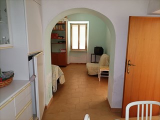 Appartamento in Vendita a Civita Castellana, zona via terni 15, 50'000€, 87 m²