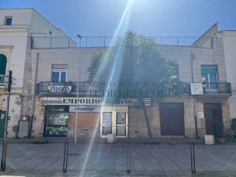 Casa Indipendente in Vendita a Sannicandro di Bari, 195'000€, 250 m²